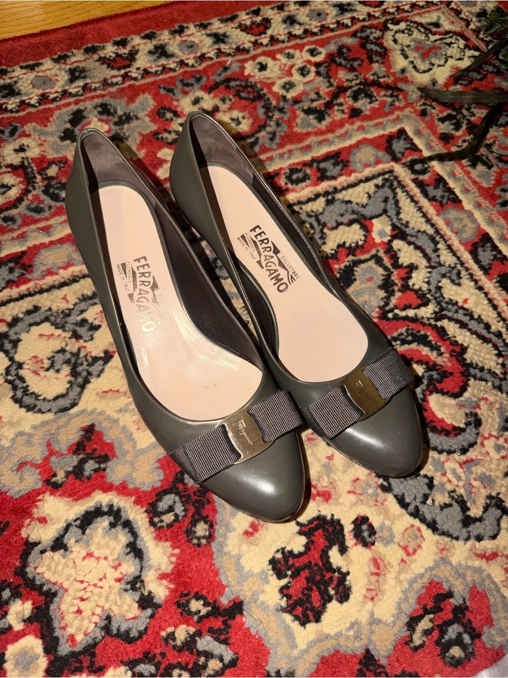 Salvatore Ferragamo Green Vara Bow Kitten Heel